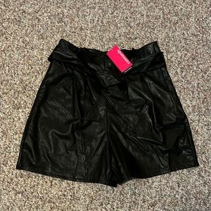 Commando faux leather paper bag shorts nwt